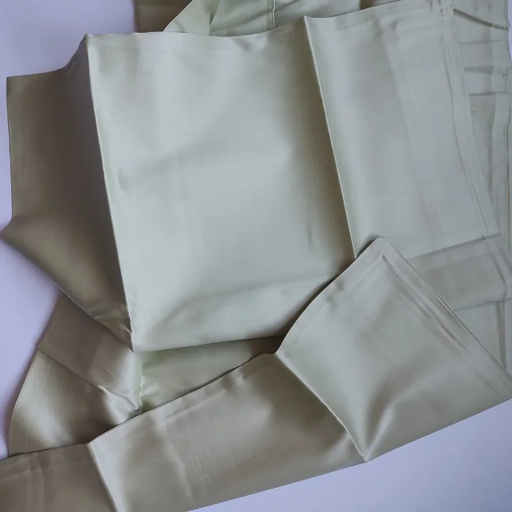Restoration Hardware Italian Paradigm 600 2 pc Pillow Cases Set Celery Standard